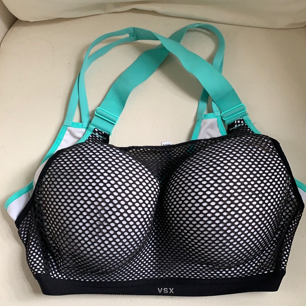 VS Sports Bra